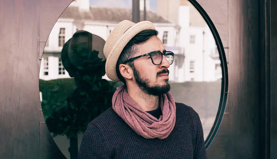 The Ultimate Guide to Getting Rid of Dandruff Fast 